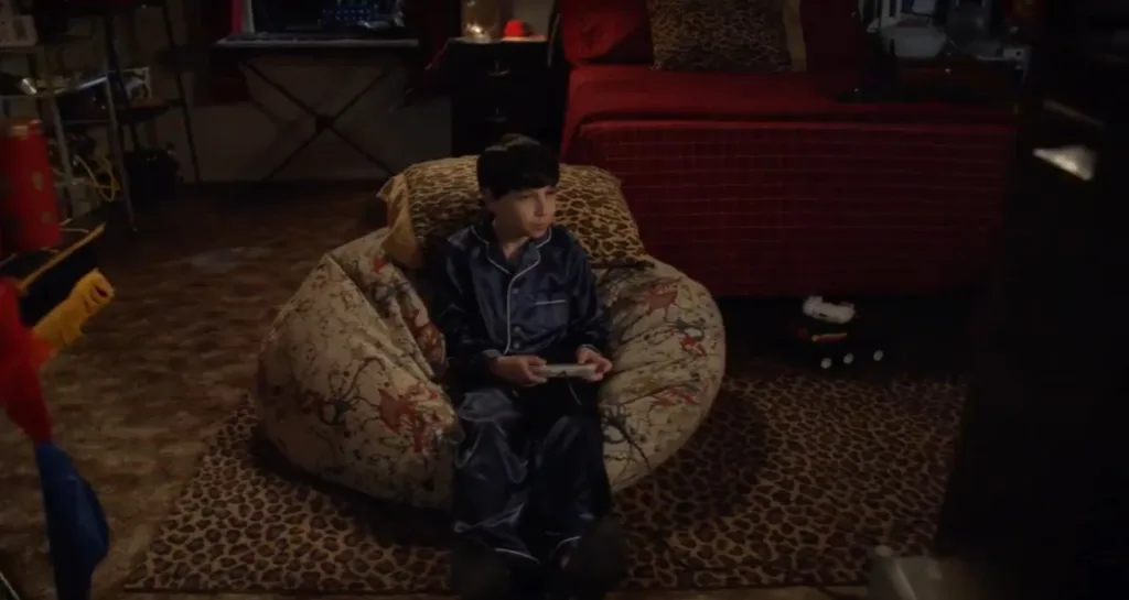 Jovem Howard em Young Sheldon