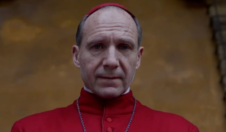 Ralph Fiennes em Conclave