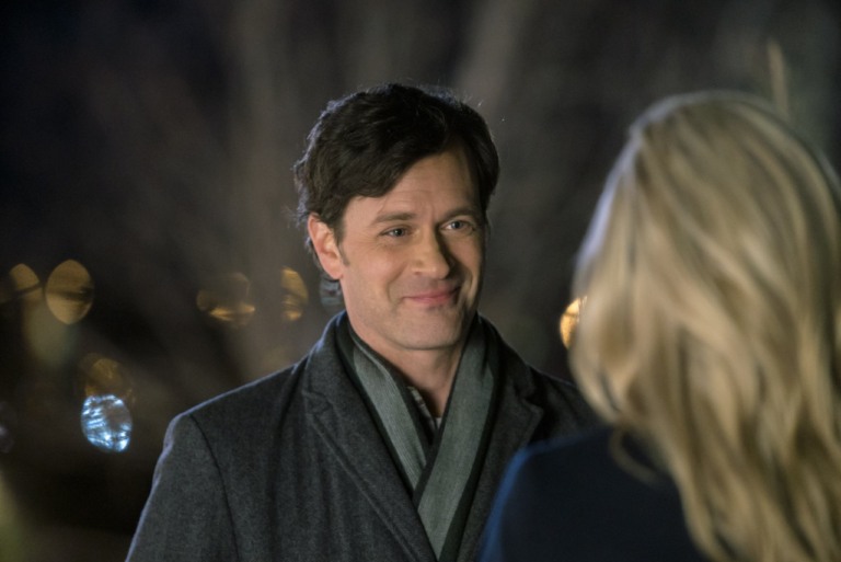 Tom Everett Scott entra para o elenco de prelúdio de Legalmente Loira Tom Everett Scott entra para o elenco de prelúdio de Legalmente Loira