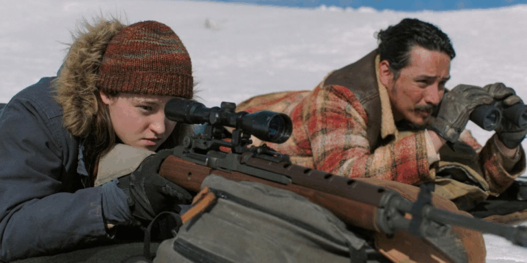 Bella Ramsey e Gabriel Luna em The Last of Us