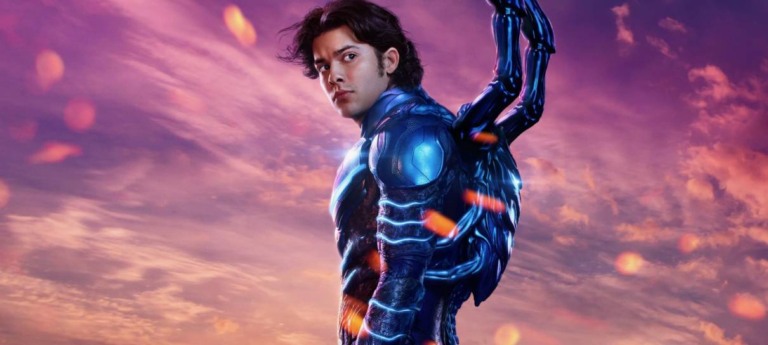 Xolo Maridueña como Besouro Azul